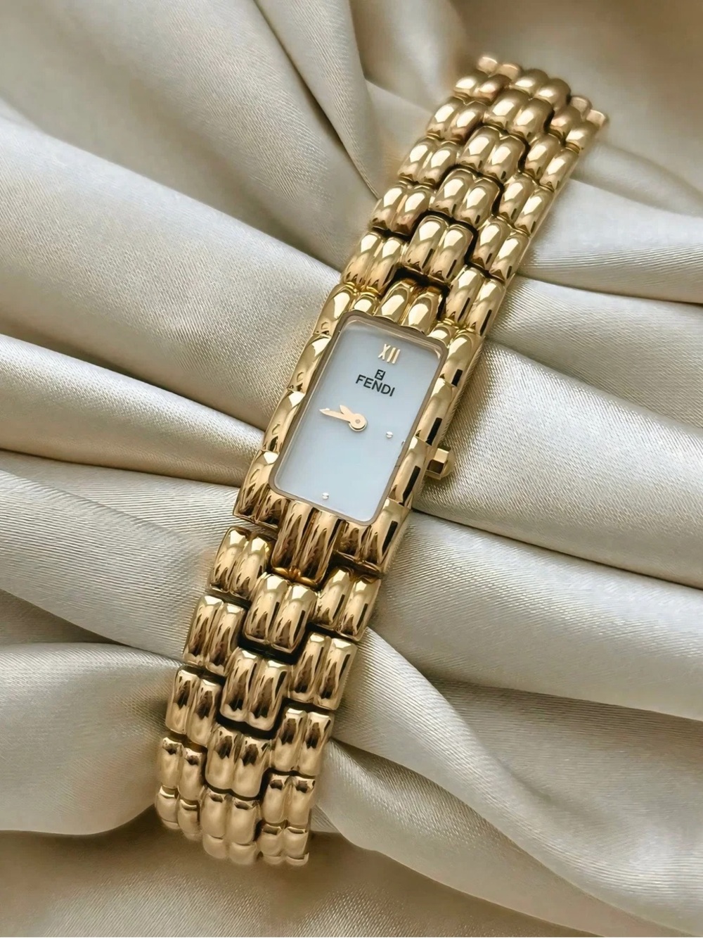 AUTHENTIC VINTAGE FENDI GOLD WATCH